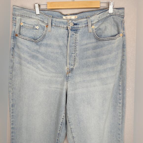 Levi's Ribcage Straight Ankle Jeans Plus Sz 18W Light Wash Button Fly - Picture 9 of 16